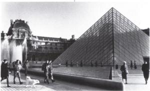 Entrance of Louvre Museum