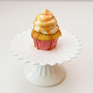 Banana Cream Caramel Cupcake